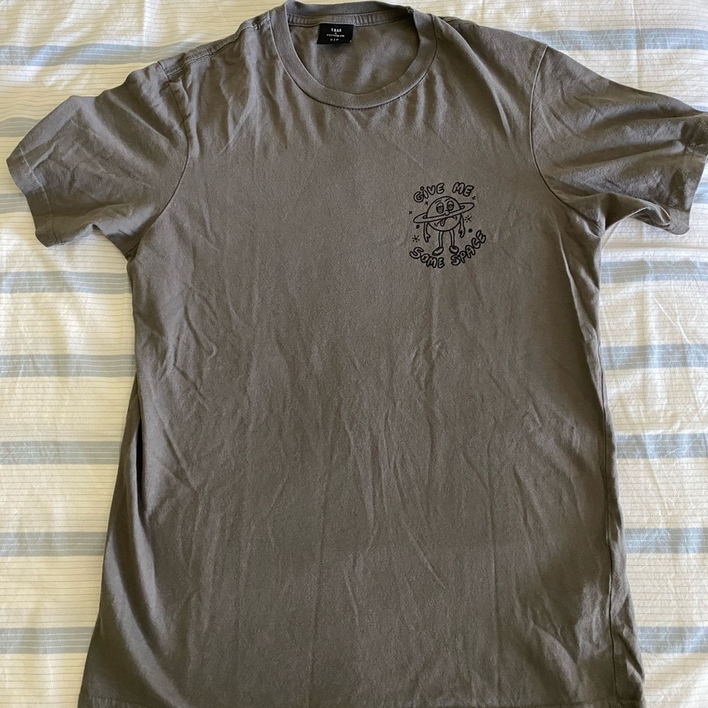 Cotton On Gray Tee with print size S/XS